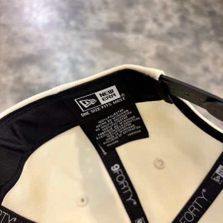 USA買付NEW ERA 9FORTY A-FRAME NEW YORK YANKEES YANKEE STADIUM 75TH CAP IVORY　NEWERA-114