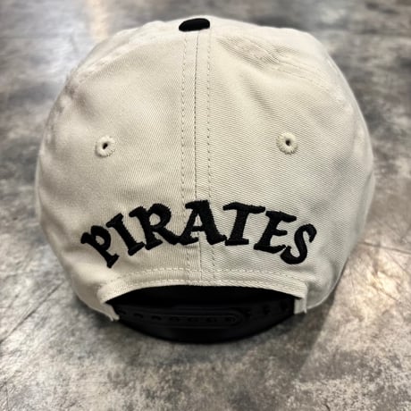 USA買付　NEW ERA 9FIFTY RETRO CROWN PITTSBURGH PIRATES COOPERSTOWN MULTI LOGO CREAM / BLACK　NEWERA-117
