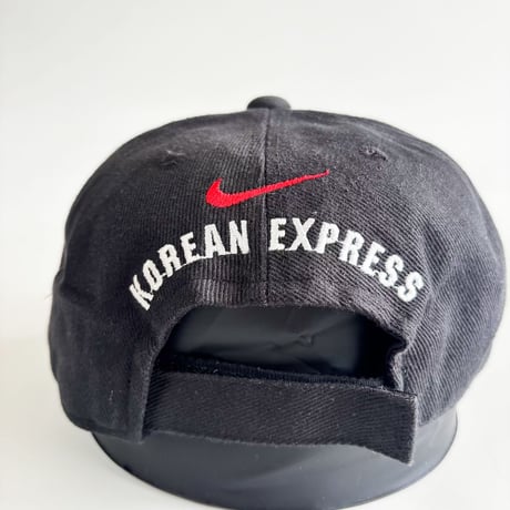 90s DEADSTOCK NIKE “KOREAN EXPRESS 61” STRAPBACK CAP – BLACK  GV-36