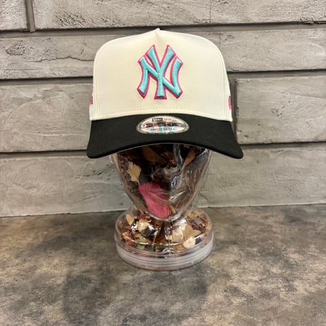 USA買付NEW ERA 9FORTY A-FRAME NEW YORK YANKEES YANKEE STADIUM 75TH CAP IVORY　NEWERA-114