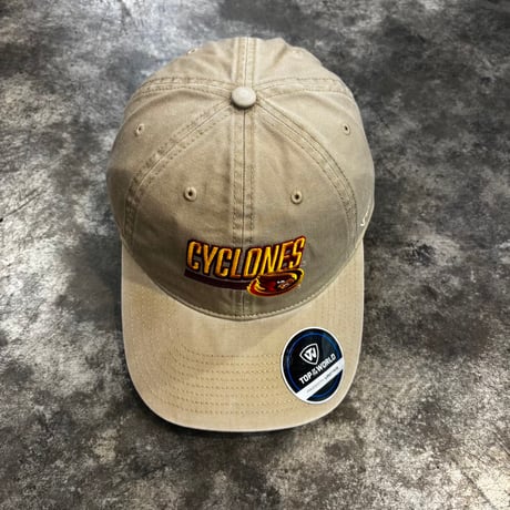 USA買付 IOWA STATE CYCLONES TOP OF THE WORLD SLICE ADJUSTABLE CAP – KHAKIBEIGE　US-93
