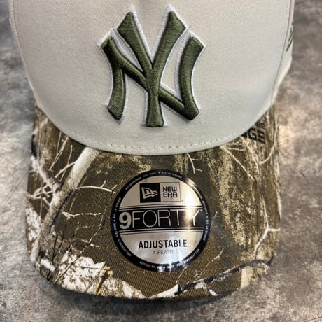 USA買付 NEW ERA 9FORTY A-FRAME NEW YORK YANKEES REALTREE CAMO CAP IVORY / OLIVE　NEWERA-113