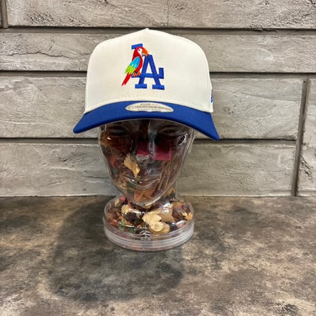 USA買付 Los Angeles Dodgers Bird Icon 40th Anniversary 9FORTY A-Frame – Ivory / Royal Blue NEWERA-103