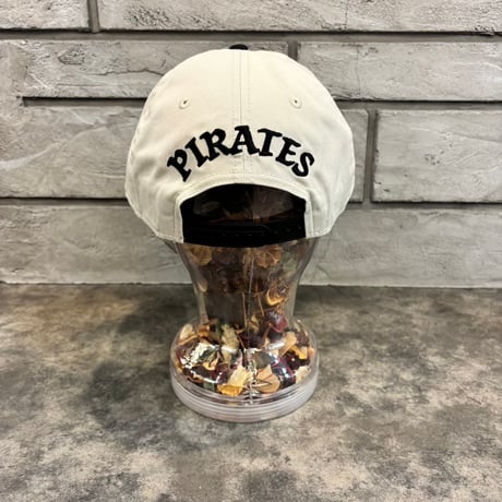 USA買付　NEW ERA 9FIFTY RETRO CROWN PITTSBURGH PIRATES COOPERSTOWN MULTI LOGO CREAM / BLACK　NEWERA-117