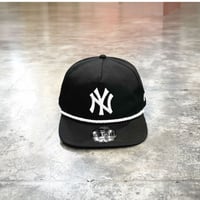 USA買付  NEW ERA THE GOLFER NEW YORK YANKEES SNAPBACK CAP / BLACK　NEWERA-110