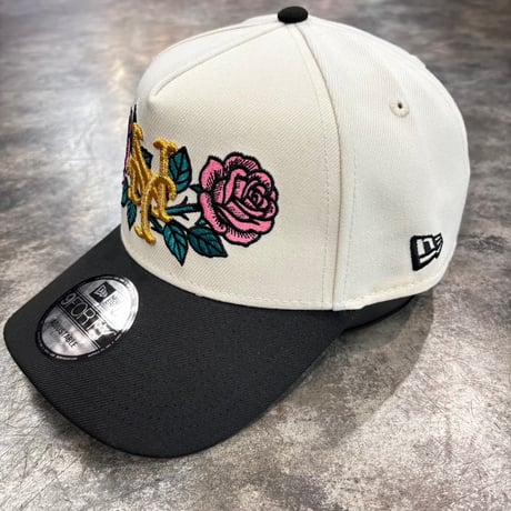 USA買付 New York Mets Rose Embroidery 1969 World Series 9FORTY A-Frame – Ivory / Black NEWERA-104