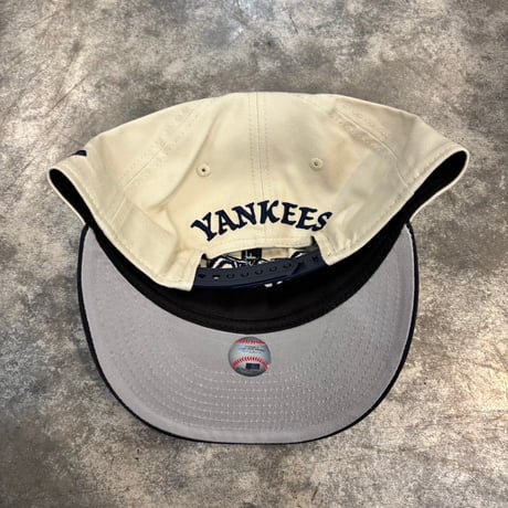 USA買付　NEW ERA 9FIFTY RETRO CROWN NEW YORK YANKEES COOPERSTOWN MULTI LOGO CREAM / NAVY　NEWERA-118