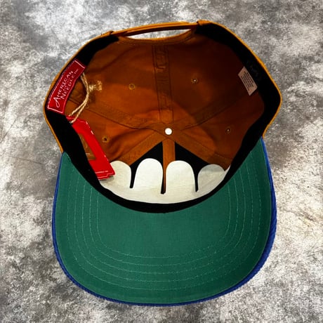 USA買付　AMERICAN NEEDLE NEW YORK ISLANDERS 2-TONE SNAPBACK CAP / HAZEL  BROWN × ROYAL　AN-38