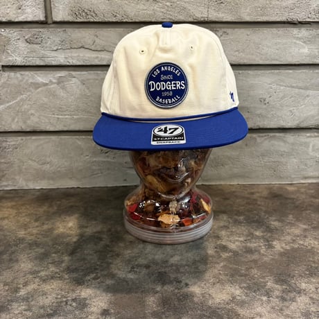USA買付 LOS ANGELES DODGERS ’47 PAYSON CAPTAIN SNAPBACK CAP – CREAM / ROYAL　US-89