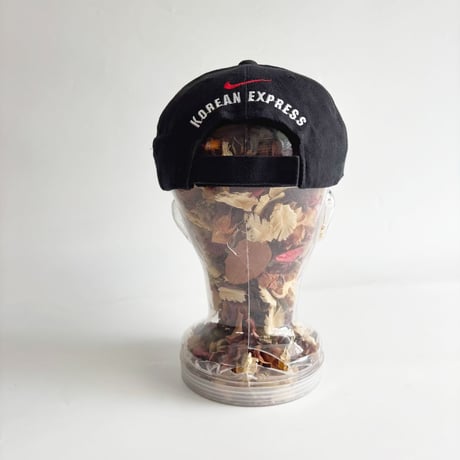 90s DEADSTOCK NIKE “KOREAN EXPRESS 61” STRAPBACK CAP – BLACK  GV-36