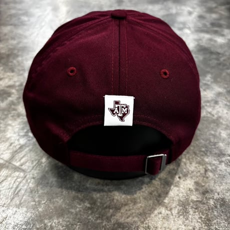 USA買付 TEXAS A&M AGGIES ADIDAS SEASONAL HALF FONT ADJUSTABLE CAP – MAROON　US-91
