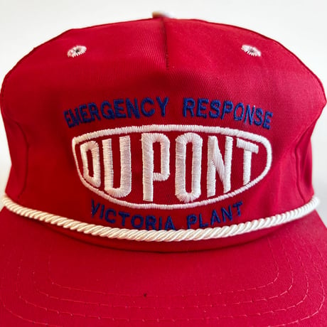 USA買付　VINTAGE DUPONT EMERGENCY RESPONSE VICTORIA PLANT CAP – RED　GV-29