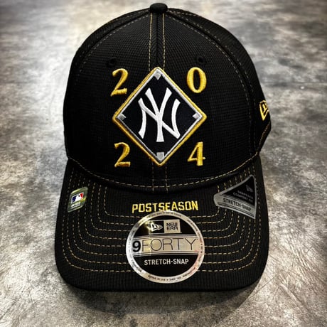 USA買付 NY 2024 Postseason 9FORTY Stretch-Snap Cap – Black / Gold　NEWERA-97
