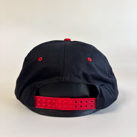 KENWORTH OF TENNESSEE KWT TWO-TONE ROPE SNAPBACK CAP / BLACK × RED　 GV-42