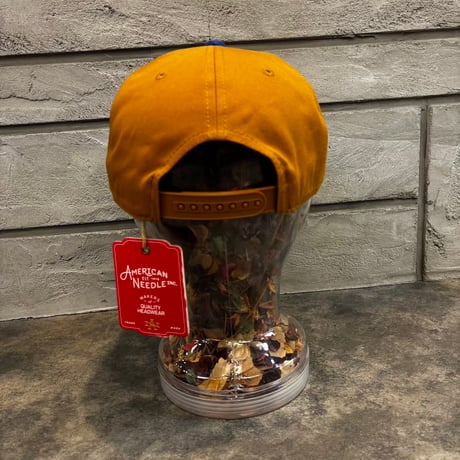 USA買付　AMERICAN NEEDLE NEW YORK ISLANDERS 2-TONE SNAPBACK CAP / HAZEL  BROWN × ROYAL　AN-38