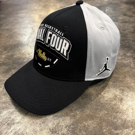 USA買付 JORDAN UCLA BRUINS 2025 NCAA WOMEN'S FINAL FOUR SNAPBACK CAP BLACK / GRAY　 N-217