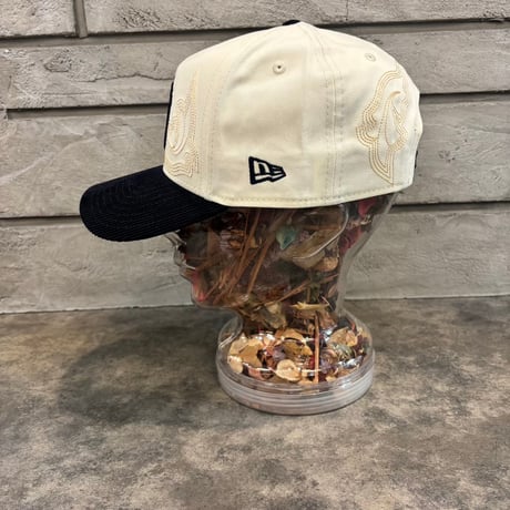 USA買付　NEW ERA 9FORTY A-FRAME NY YANKEES WESTERN STITCH CORDUROY CAP　NEWERA-115