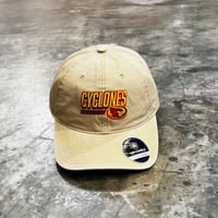 USA買付 IOWA STATE CYCLONES TOP OF THE WORLD SLICE ADJUSTABLE CAP – KHAKIBEIGE　US-93