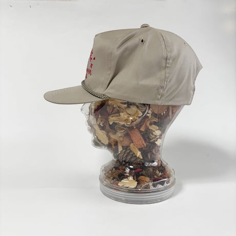 USA買付　VINTAGE CAJUN CHARLIE’S CRAWFISH SNAPBACK CAP – BEIGE　GV-26