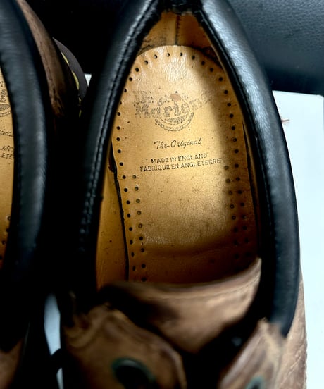 〈ヴィンテージイングランド製期ドクターマーチン〉オールドイングランド製期Dr.Martens 5EYELETレザーシューズ黄金サイズUK9ヴィンテージ年代ランク美品スペシャルプライス