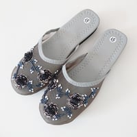 ベトナムメッシュサンダル　グレーB