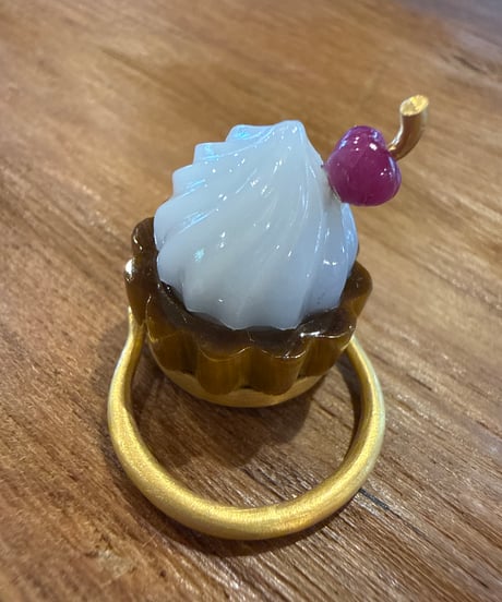 Hima ヒマ 22kgold  クリームチェリータルト リング