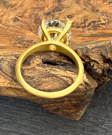 ご予約品 Hooman0nly 18kgold 5.01ct ラウンド リルメテオ♡ラボダイヤモンド リング