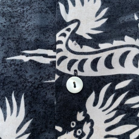 Pineapple Connection 漢字 Shirt Size-L