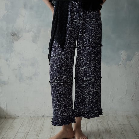 【 kwotias 予約】 crystal pleats pant/suisai -2027年2月中旬発送予定-