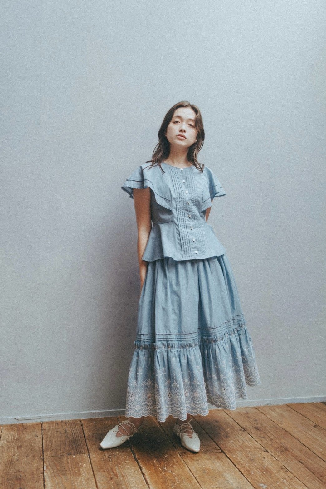Ruimeme 予約 】 pintuck peplum blouse / sky blue