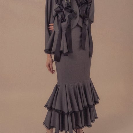 【 overlace 予約 】 double flared hem skirt