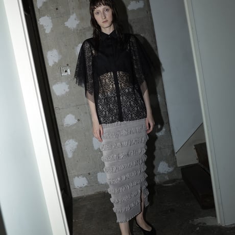 【 MAHOROOGINO 予約 】 Contrast Lace Blouse -2027年3月～4月発送予定-