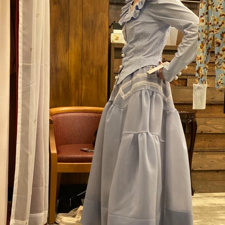 【 overlace 】 volume skirt