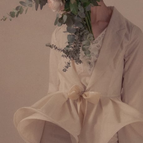【 overlace 予約 】 petal hem organza tailored jacket