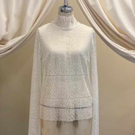 【 HOUGA 】 plume tops