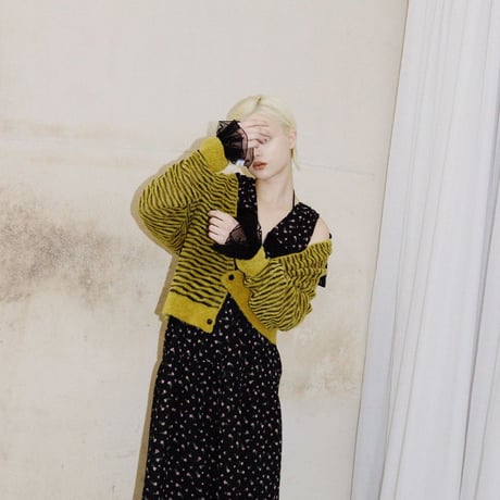 【 PoI 】 jaquard nami knit CD