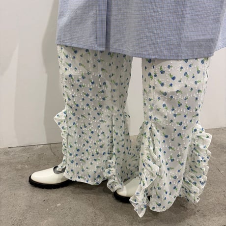 【 PoI 】 flower jaquard frill pants
