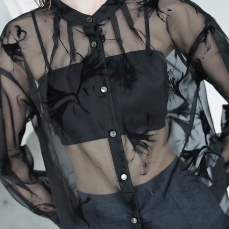【 MAHOROOGINO 予約 】 Lily Flocky Blouse -2027年3月～4月発送予定-
