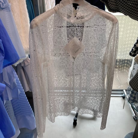 【 HOUGA 】 plume tops