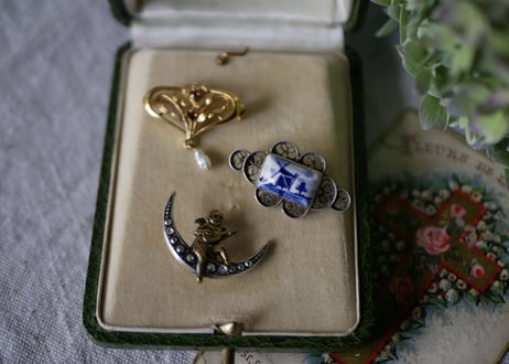オランダヴィンテージ　ブローチ　ヨーロッパ　ヴィンテージアクセサリー　ブロカント