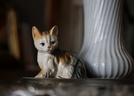 neko ２  フィギュリン　猫　フランスヴィンテージ　ブロカントのある暮らし　ブロカント