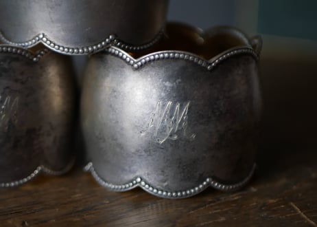イニシャル入り　”MM”　ナプキンリング　シルバープレート　PARIS　フランスアンティーク