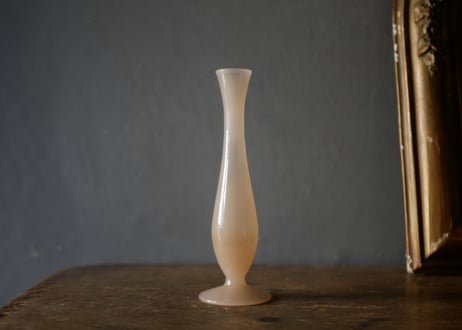 no.2 オパリン フラワーベース フランスヴィンテージ　ブロカントのある暮らし