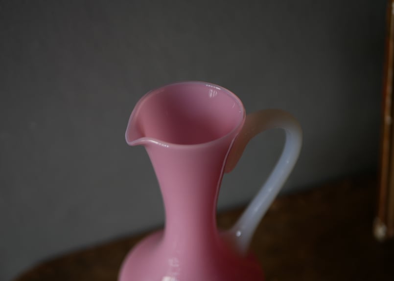 ピンク×ホワイト オパリン フラワーベース 花器 花瓶 フランス