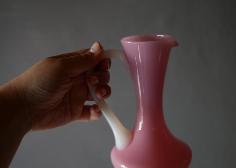 ピンク×ホワイト オパリン フラワーベース 花器 花瓶 フランス