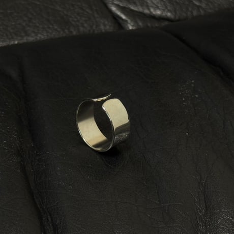 factory sample silver polish ring