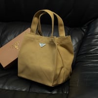 新品 prada tote bag