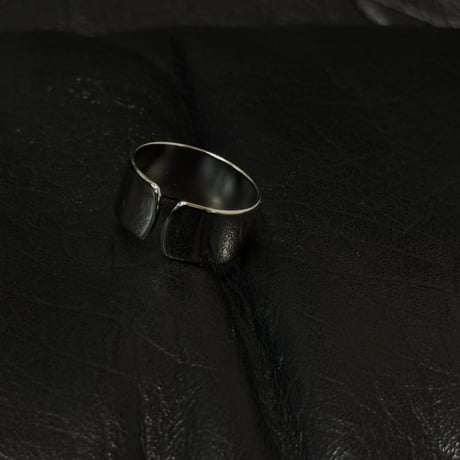 factory sample silver polish ring