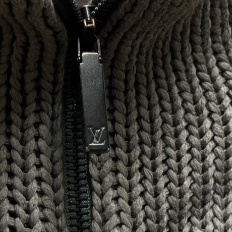 louis vuitton drives knit