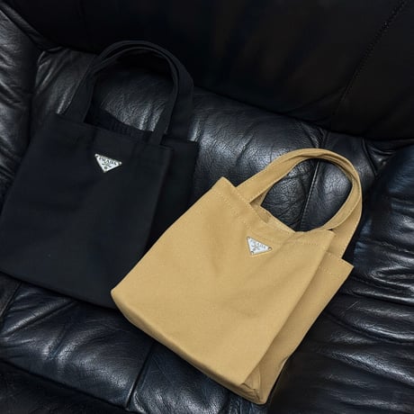 新品 prada tote bag